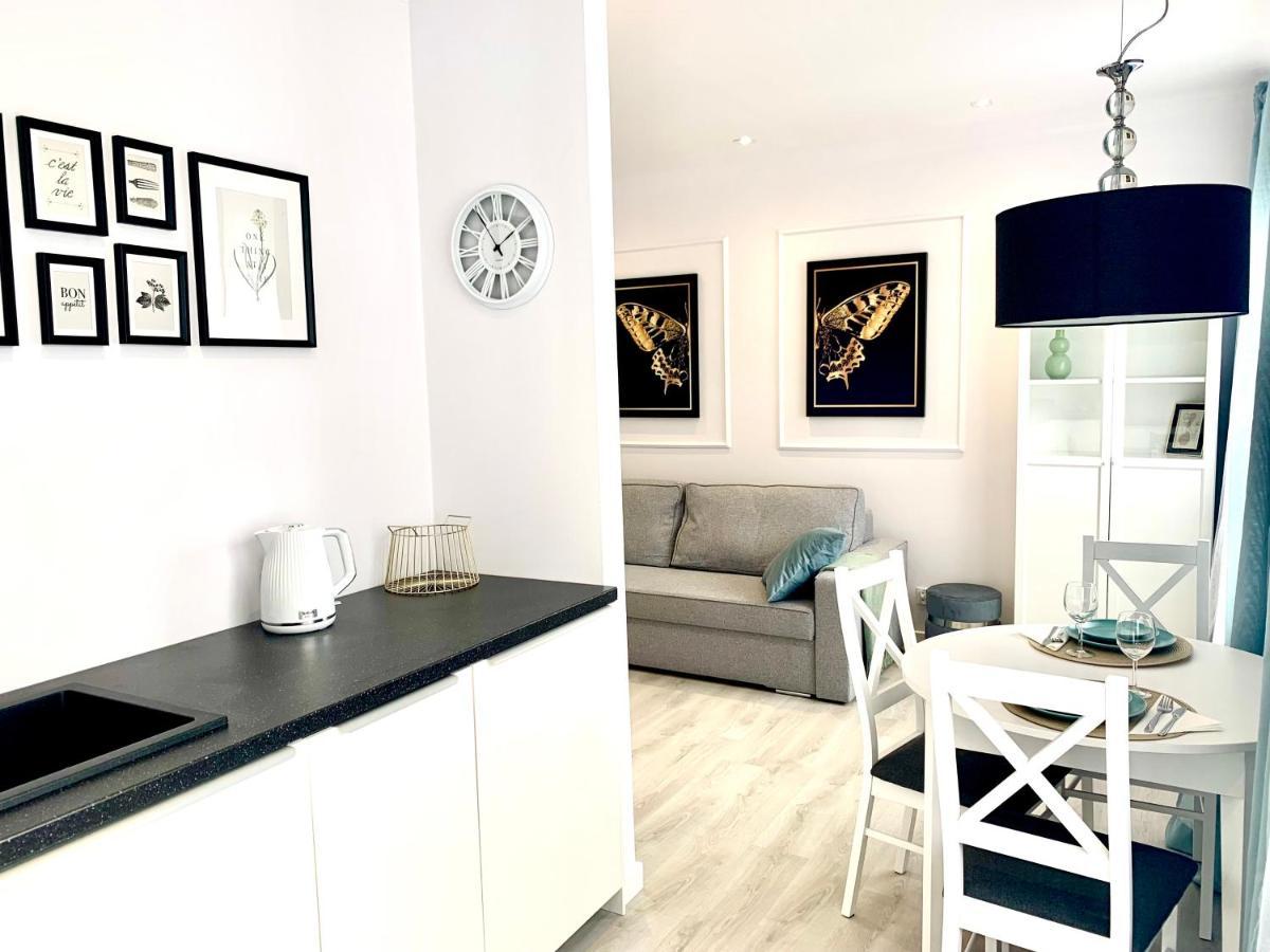 Apartamenty Sienkiewicza - Bezplatny Parking, Centrum, Park, Fv Kielce Eksteriør bilde