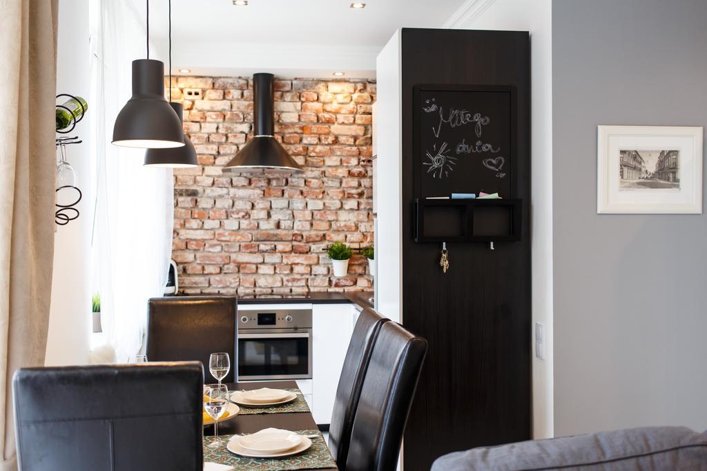 Apartamenty Sienkiewicza - Bezplatny Parking, Centrum, Park, Fv Kielce Eksteriør bilde