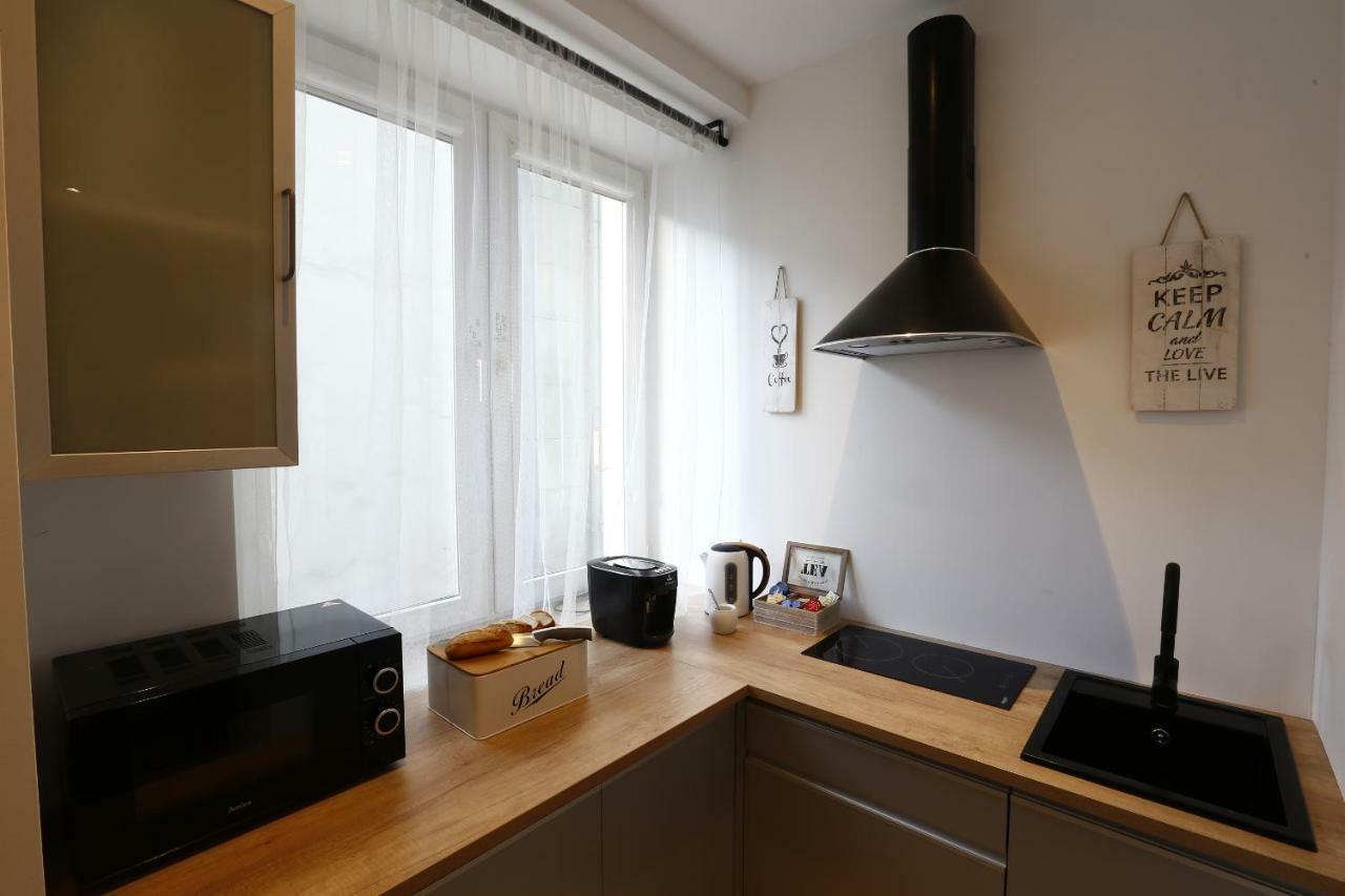 Apartamenty Sienkiewicza - Bezplatny Parking, Centrum, Park, Fv Kielce Eksteriør bilde